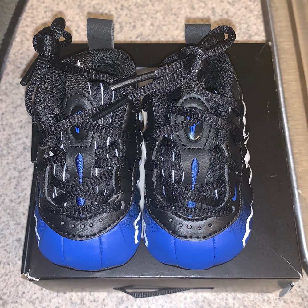 Nike lil posite